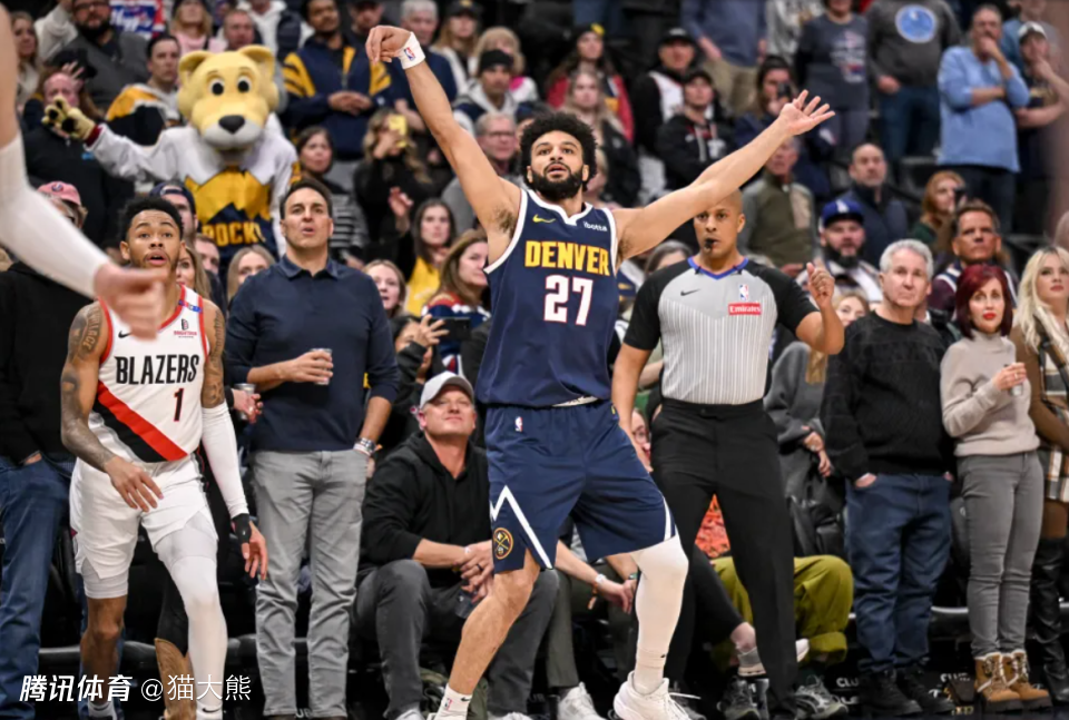 拉沃尔杯横扫年终总决赛，穆雷刷新纪录